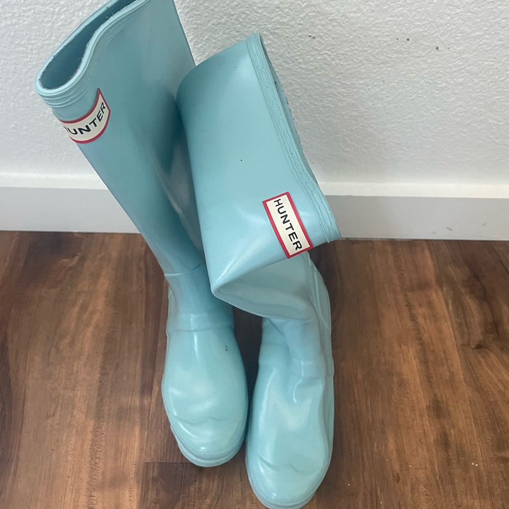 Hunter Boots (Size 7)